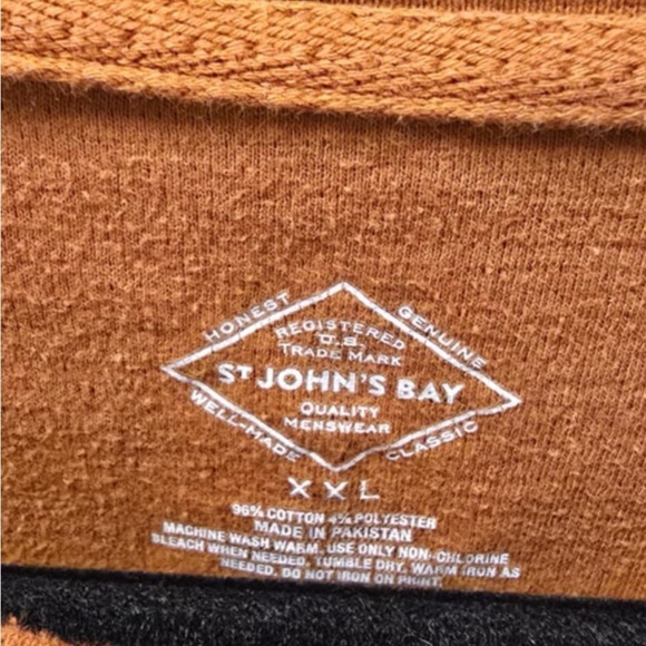 St. John’s Bay Men’s XXL‎ Long Sleeve Pocket Tee Burnt Orange Cotton Blend - Picture 2 of 3